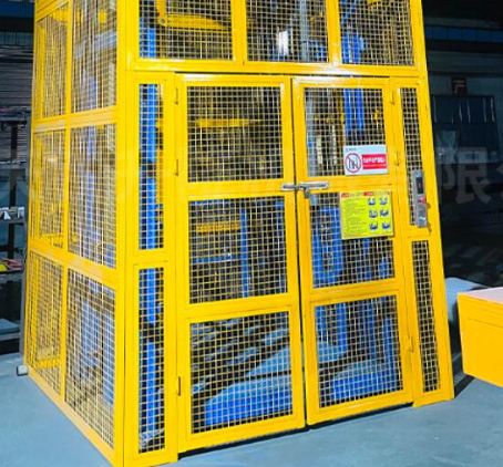 东城街道货梯可以安装在室外吗